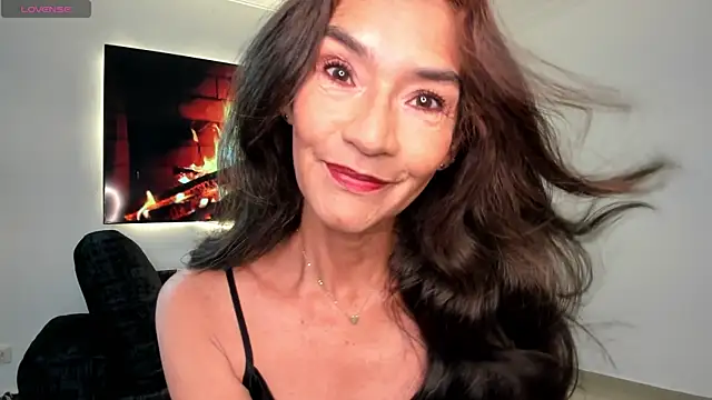 Emma Mendozaa online show from 07-13-26, 11:31