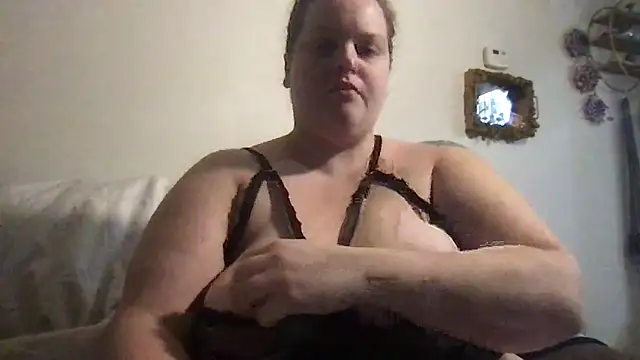 bbq-queen online show from 04-16-26, 02:56