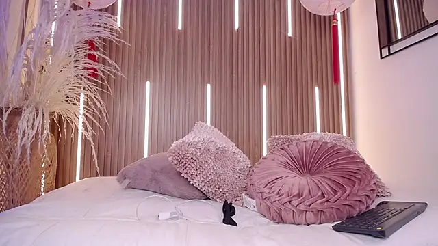 Snapshot of David_Banks_ chatting on 03-08-26, 12:08 David Banks online show from 03-08-26, 12:08