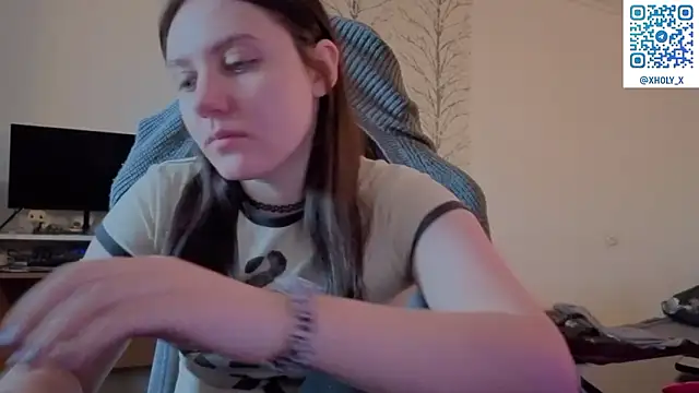 Snapshot of Holy_Kveta chatting on 02-04-26, 03:12 Holy Kveta online show from 02-04-26, 03:12