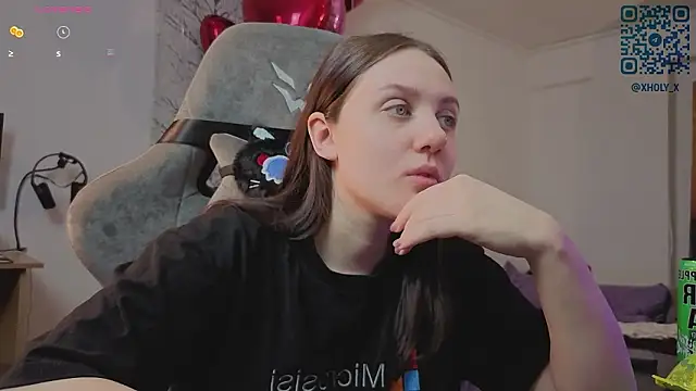 Snapshot of Holy_Kveta chatting on 02-17-26, 03:26 Holy Kveta online show from 02-17-26, 03:26