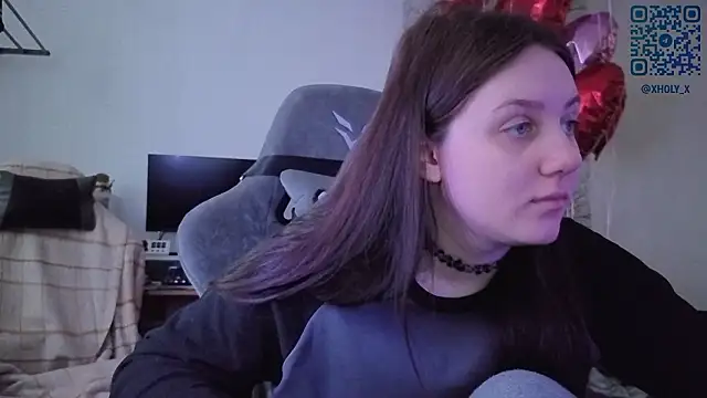 Snapshot of Holy_Kveta chatting on 02-28-26, 03:39 Holy Kveta online show from 02-28-26, 03:39