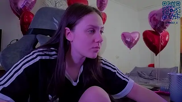 Snapshot of Holy_Kveta chatting on 02-14-26, 02:56 Holy Kveta online show from 02-14-26, 02:56