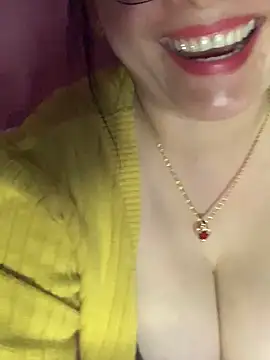 Snapshot of Star-sweet01 chatting on 02-03-26, 06:22 Star-sweet01 online show from 02-03-26, 06:22