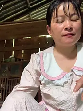 Star-sweet01 online show from 03-16-26, 05:15