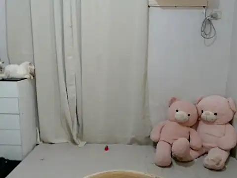 Snapshot of lovely_Janeee chatting on 07-12-26, 01:34 lovely Janeee online show from 07-12-26, 01:34