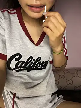 siting00 online show from 04-07-26, 01:46