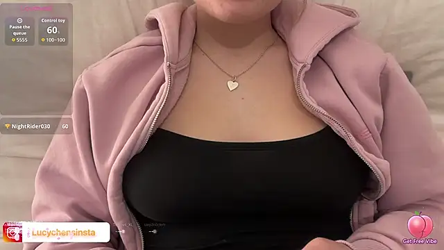 Lucyschickt online show from 02-19-26, 06:16