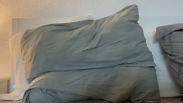 Lucyschickt online show from 02-22-26, 02:30