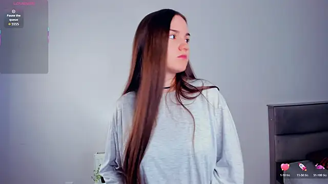 Snapshot of CrissyKales chatting on 04-03-26, 05:52 CrissyKales online show from 04-03-26, 05:52