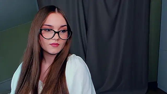 Snapshot of CrissyKales chatting on 02-06-26, 05:09 CrissyKales online show from 02-06-26, 05:09