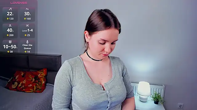 Snapshot of CrissyKales chatting on 04-07-26, 06:10 CrissyKales online show from 04-07-26, 06:10