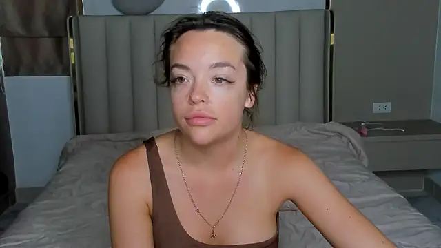 Snapshot of stellaa_quenn chatting on 03-01-26, 12:10 stellaa quenn online show from 03-01-26, 12:10