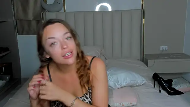 stellaa quenn online show from 04-16-26, 01:12