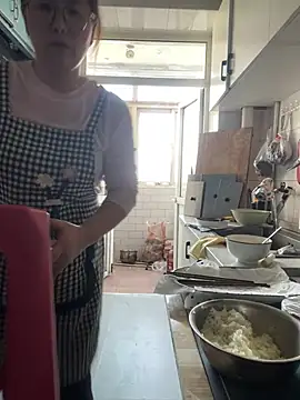 Youyou 12 online show from 03-10-26, 05:44