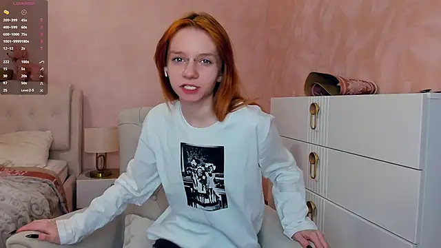 TarynPalek online show from 03-10-26, 07:34