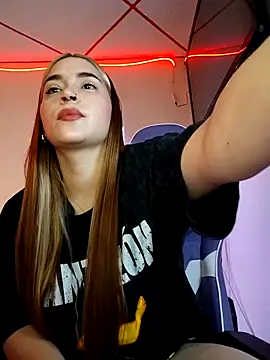 Snapshot of Arytits chatting on 02-24-26, 11:22 Arytits online show from 02-24-26, 11:22