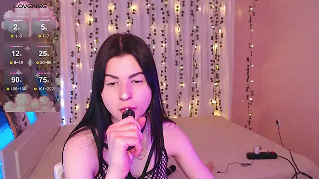 Stephanie Bloom online show from 03-04-26, 06:26