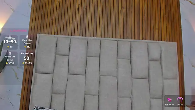 Scarlet Rosexx online show from 04-14-26, 03:00