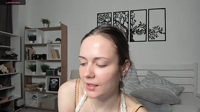 MalvinaTrafford online show from 02-01-26, 08:40