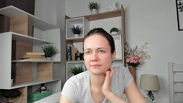 MalvinaTrafford online show from 02-09-26, 08:29