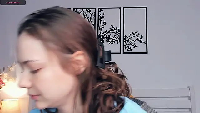 MalvinaTrafford online show from 02-18-26, 09:00