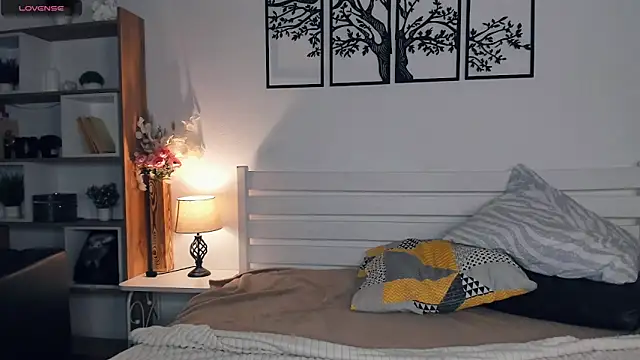 MalvinaTrafford online show from 02-16-26, 09:45