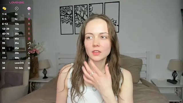 MalvinaTrafford online show from 04-09-26, 08:26