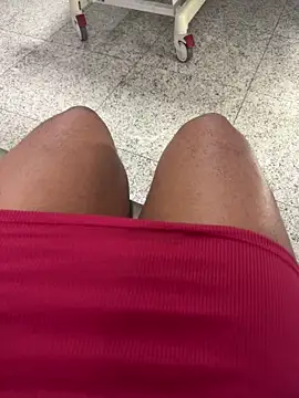 Snapshot of Manu_Manu05 chatting on 02-27-26, 01:00 Manu Manu05 online show from 02-27-26, 01:00