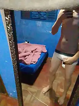 Snapshot of ONixCris chatting on 02-28-26, 12:38 ONixCris online show from 02-28-26, 12:38