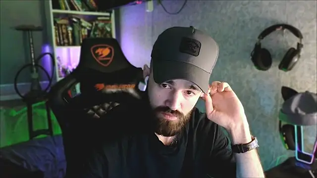  Mostly  online show from 04-15-26, 07:58