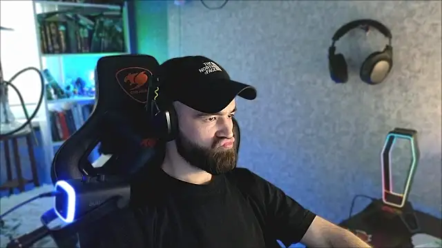  Mostly  online show from 03-06-26, 03:07