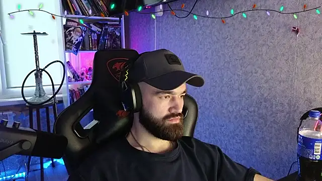 Snapshot of _Mostly_ chatting on 02-14-26, 05:51 Mostly online show from 02-14-26, 05:51