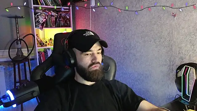 Snapshot of _Mostly_ chatting on 02-22-26, 06:09 Mostly online show from 02-22-26, 06:09