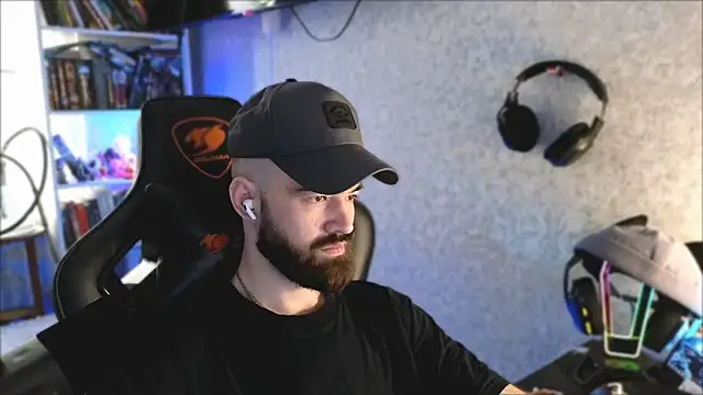  Mostly  online show from 04-03-26, 09:27