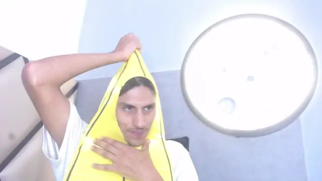 Noha-Smith online show from 02-13-26, 04:34