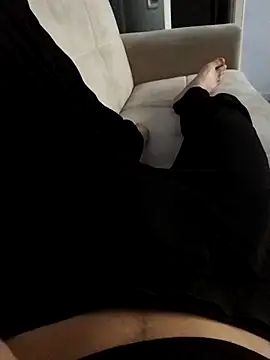 Snapshot of onurcannnnnnmmms chatting on 02-03-26, 06:00 onurcannnnnnmmms online show from 02-03-26, 06:00