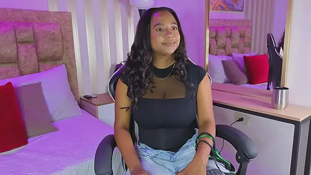 amara queen  online show from 03-31-26, 01:35