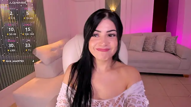 Snapshot of scarlett_brooks chatting on 05-11-26, 11:11 scarlett brooks online show from 05-11-26, 11:11