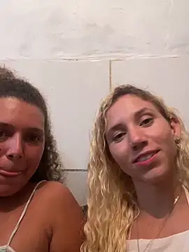 Snapshot of LoiraQuente69 chatting on 02-06-26, 10:06 LoiraQuente69 online show from 02-06-26, 10:06