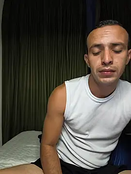 Snapshot of logan-31 chatting on 02-08-26, 11:46 logan-31 online show from 02-08-26, 11:46