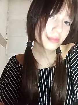 dieciochoyundia online show from 02-15-26, 12:22