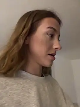 romyxxs online show from 03-06-26, 06:58