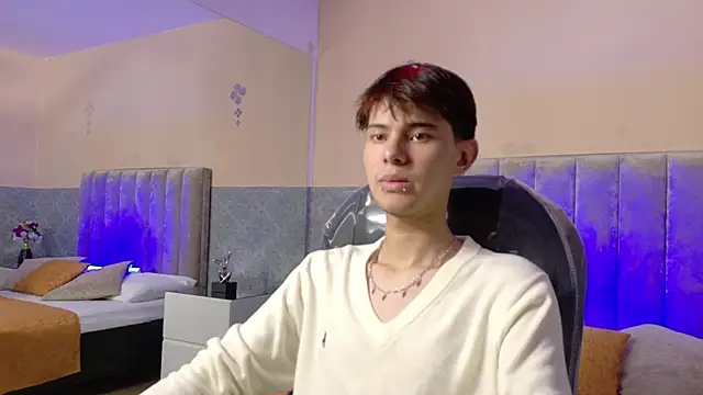 Derek Sinn online show from 04-02-26, 07:42