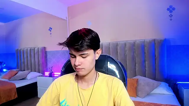 Derek Sinn online show from 04-14-26, 07:30