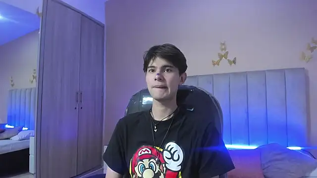 Derek Sinn online show from 03-20-26, 07:48