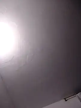 Snapshot of Roxan_King chatting on 02-25-26, 01:39 Roxan King online show from 02-25-26, 01:39