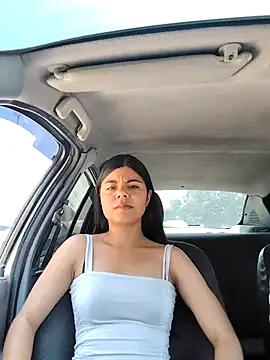 Snapshot of Roxan_King chatting on 02-27-26, 04:51 Roxan King online show from 02-27-26, 04:51