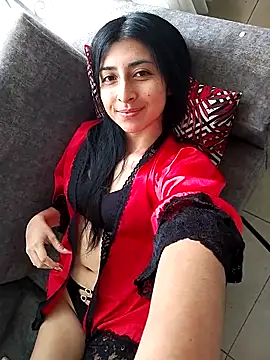 EmmaWilliamss4 online show from 04-18-26, 12:29