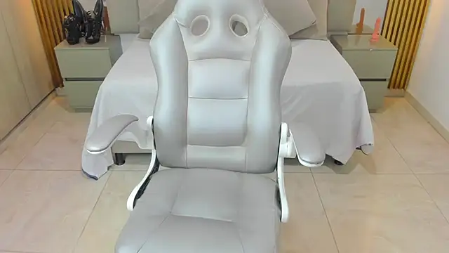 Nasira sultan online show from 03-29-26, 02:13